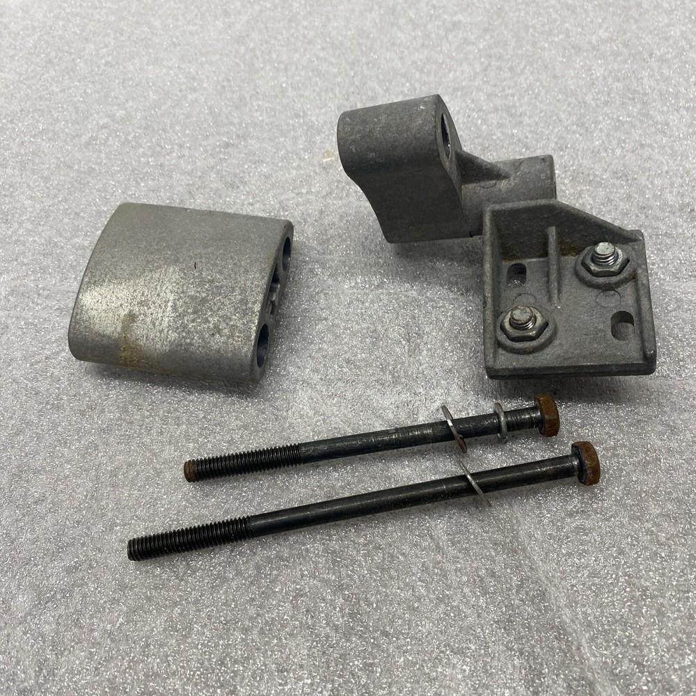 Hitachi Table Saw Md C10 Ra2 Blade Guard Bracket    HTS-04