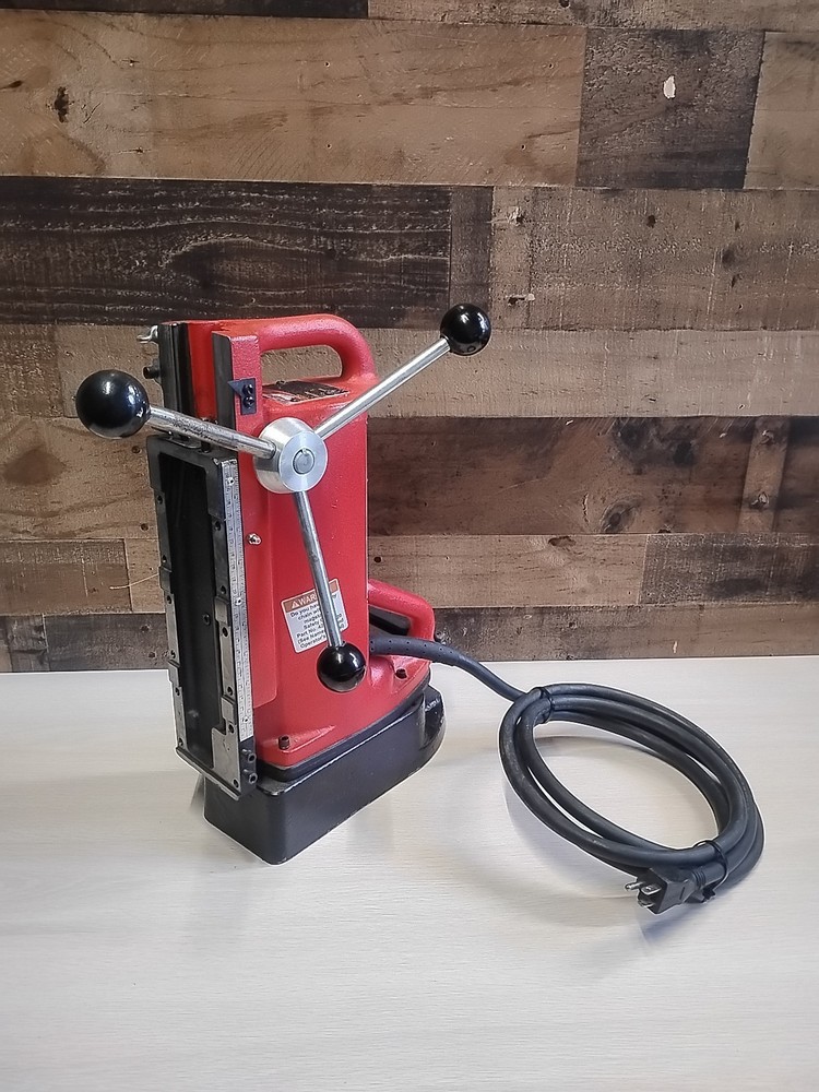 VERY NICE!! Milwaukee 4203 Electromagnetic Drill Press Base FULLY TESTED!
