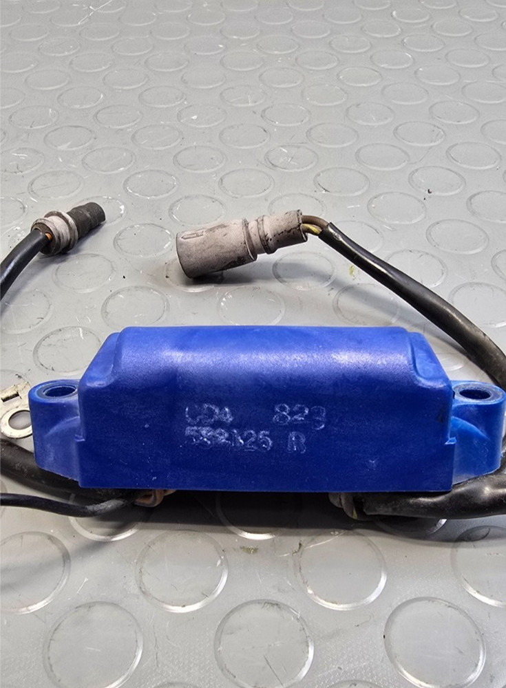 Evinrude Outboard Power Pack 582125 (B6-3)
