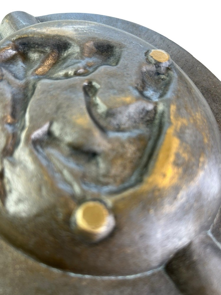 Antique Solid Cast Bronze Pin Tray Depicting Two Boys Smoking Scheurmann & Co
