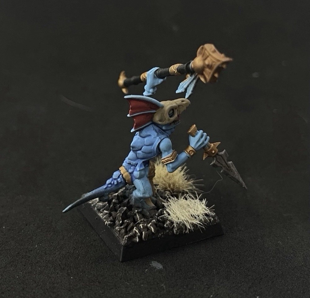 Warhammer Seraphon Lizardmen Skink Priest plastic