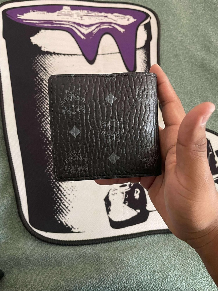 mcm wallet men new
