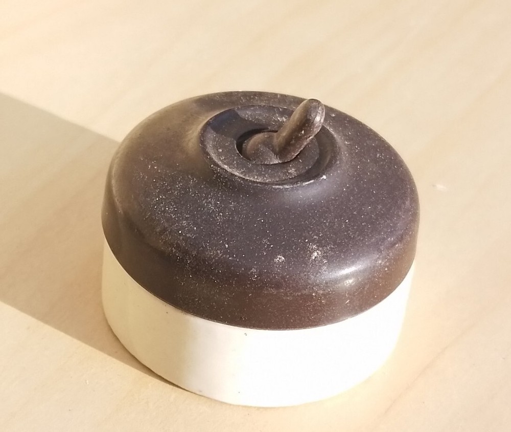 Vintage Old Antique Bakelite Ceramic Olde Lighting Light Switch