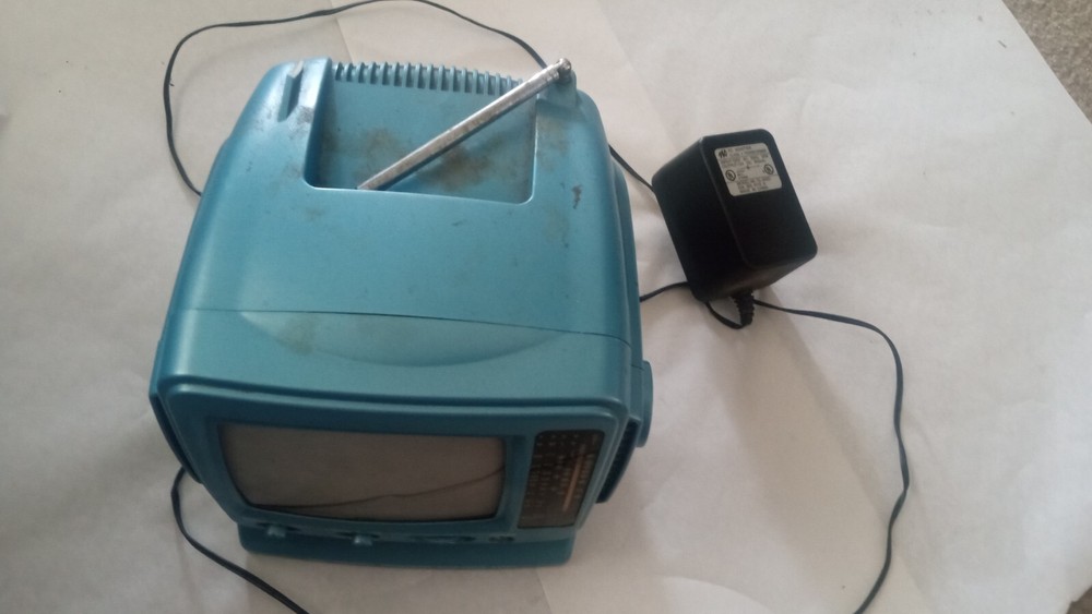 5" Black and White Portable TV Receiver Working