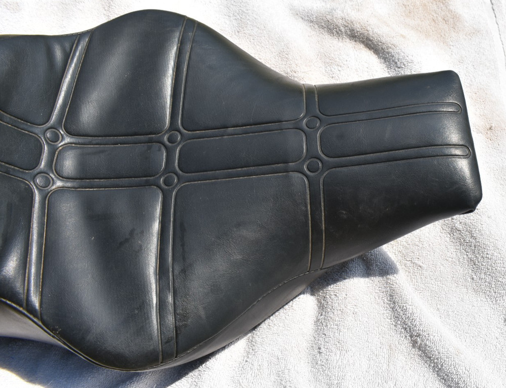 Harley Davidson Shovelhead / Evolution Touring Seat PN 52151-83 - 86