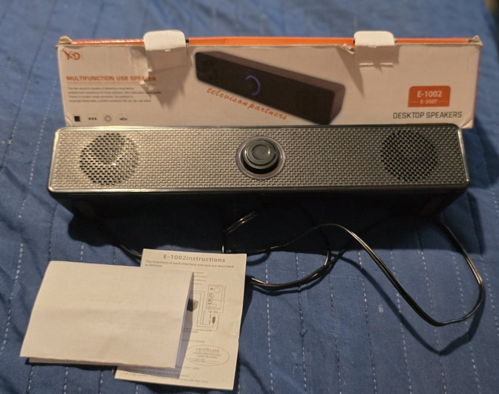 YSD E-1002 USB Powered 2.0 Channel Desktop Computer Speaker Stereo Effect 3.5mm