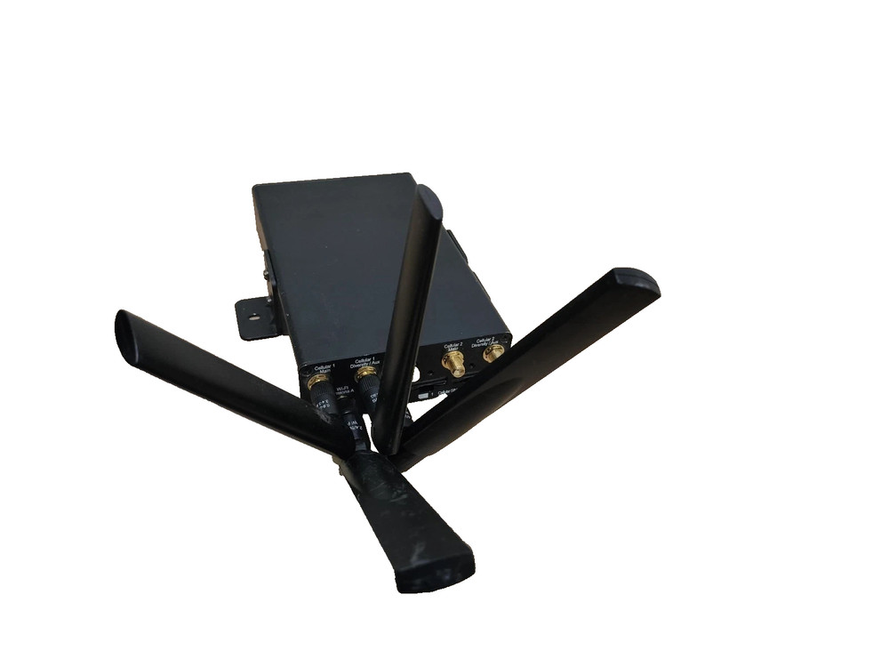 PEPWAVE MAX Transit Duo LTEA w/ ADAPTER