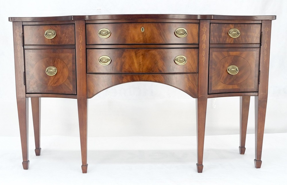 Broyhyll Bow Front Crotch Mahogany Banded Top Sideboard Buffet Console MINT!