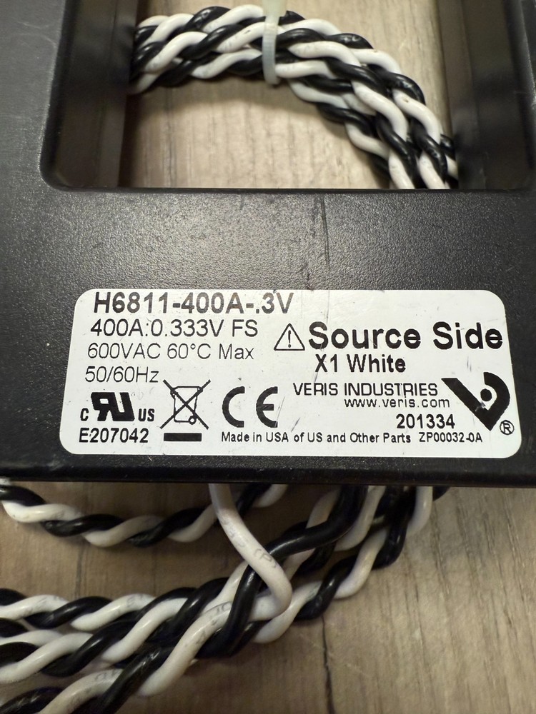 VERIS H6811-400A-3V split-core current transformer Missing top insert READ