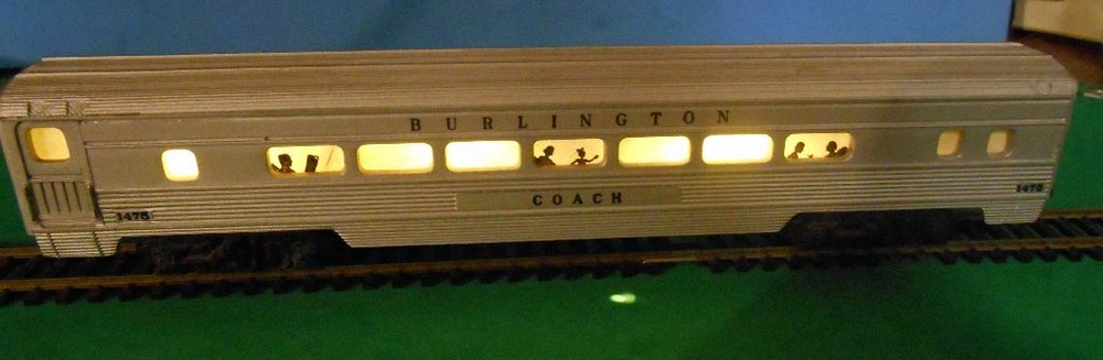 HO Passenger car lighting kit :soft white LEDs, Constant Current, bi-direction