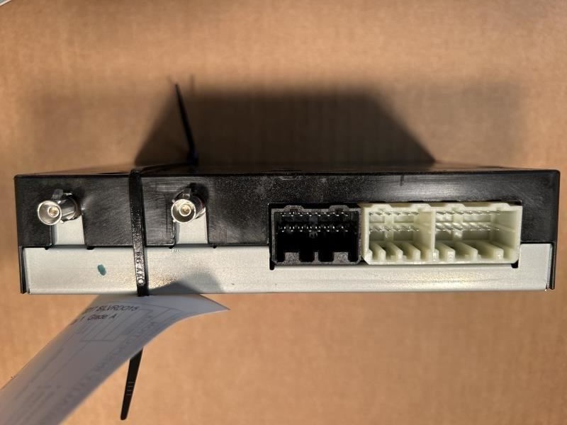 SILVRDO15 2017 Glove Box 18748