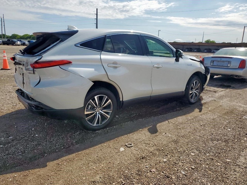 Camera/Projector Camera Front Windshield Mounted Fits 21-22 VENZA 356608