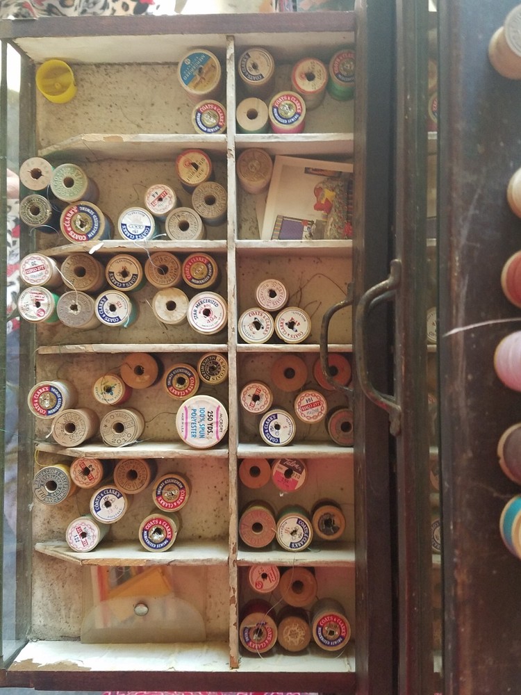 Antique Wooden Thread Spools 79 spools