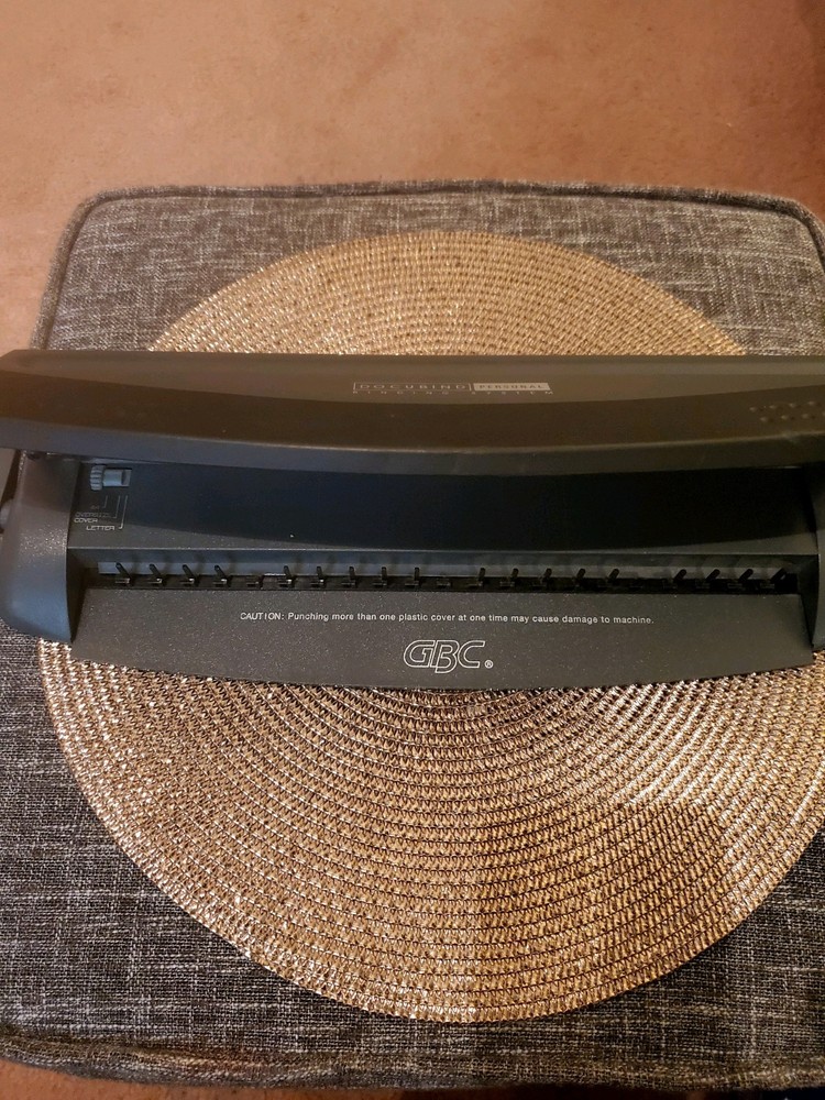 GBC DocuBind Personal Presentation Binding System