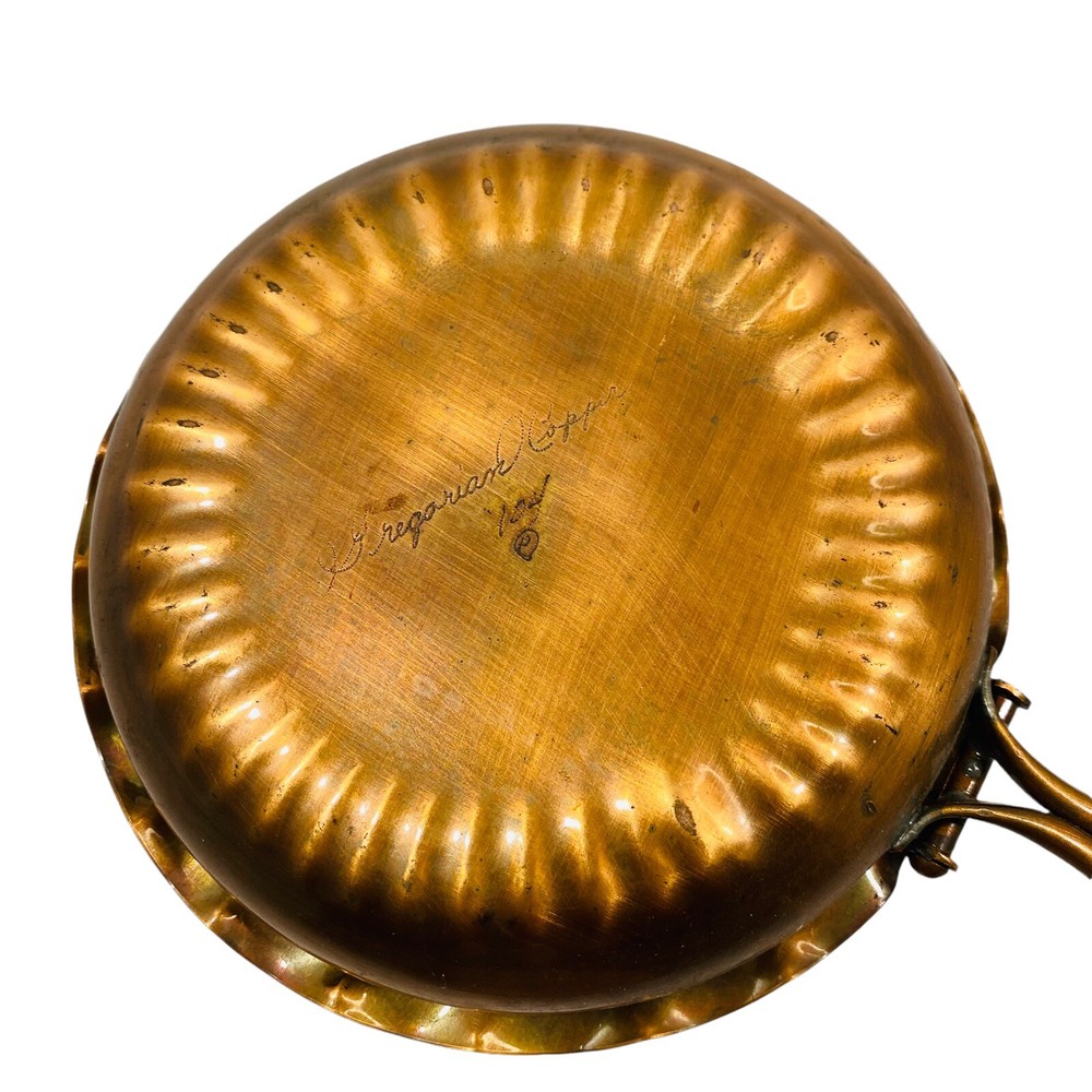 Vtg Solid Gregorian Copper Hand Hammered Butler Pie Crust Crumb Ash Collector
