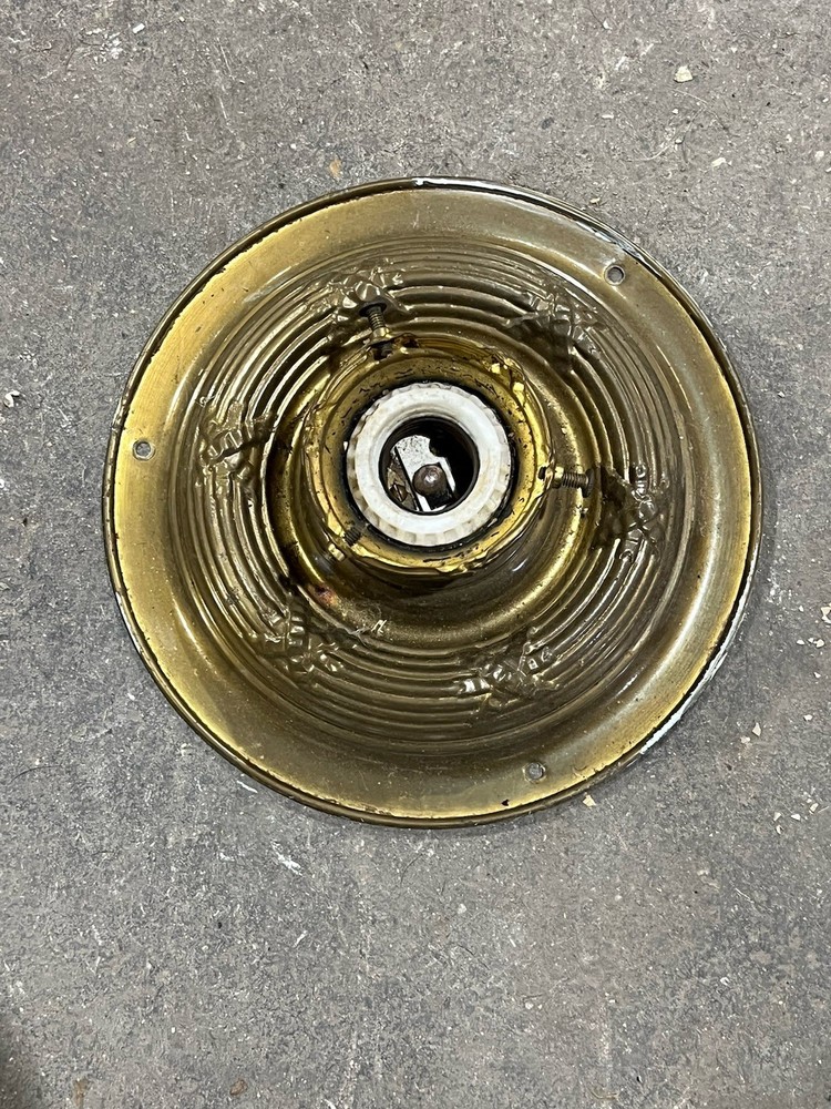 Antique Brass Flush Mount 8” Single Light Ceiling Fixture