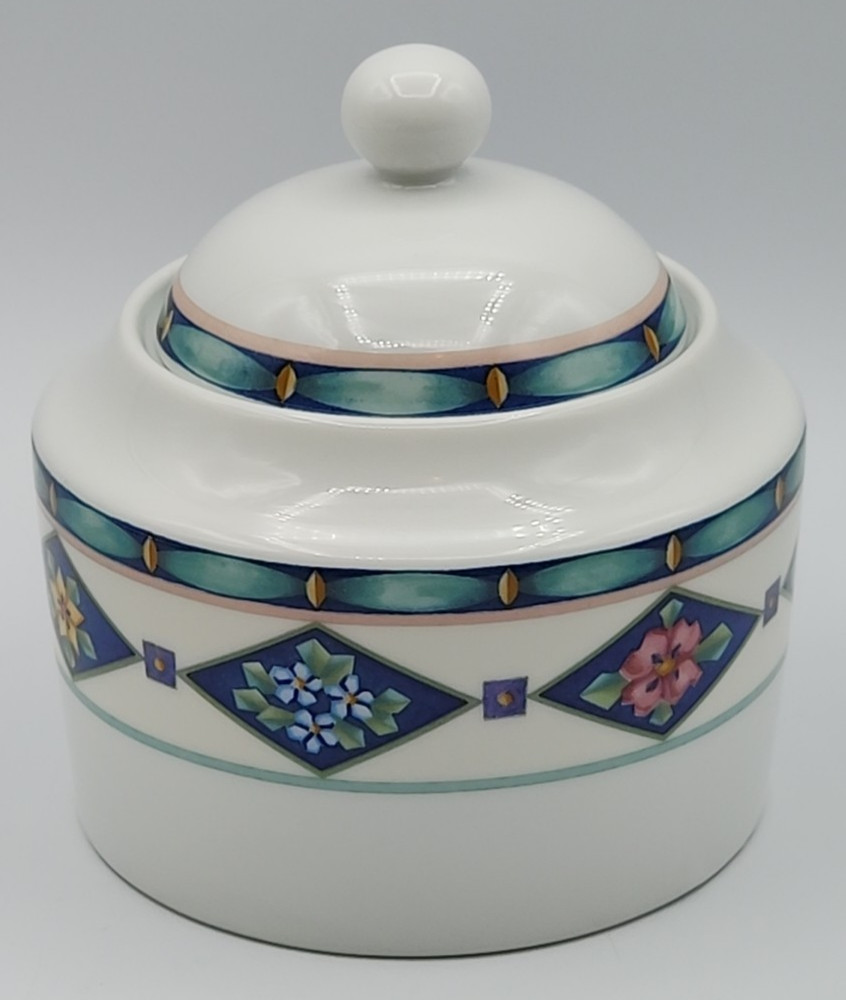 Pfaltzgraff Crystalflora Sugar Bowl with Lid