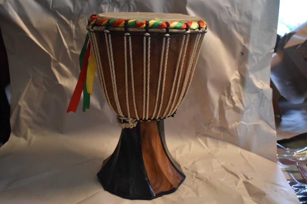 D'Jembe Drum    African Drum  10 inch tall   BONGO DRUM