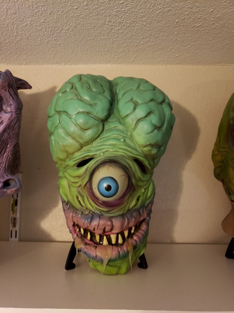 distortions unlimited mask