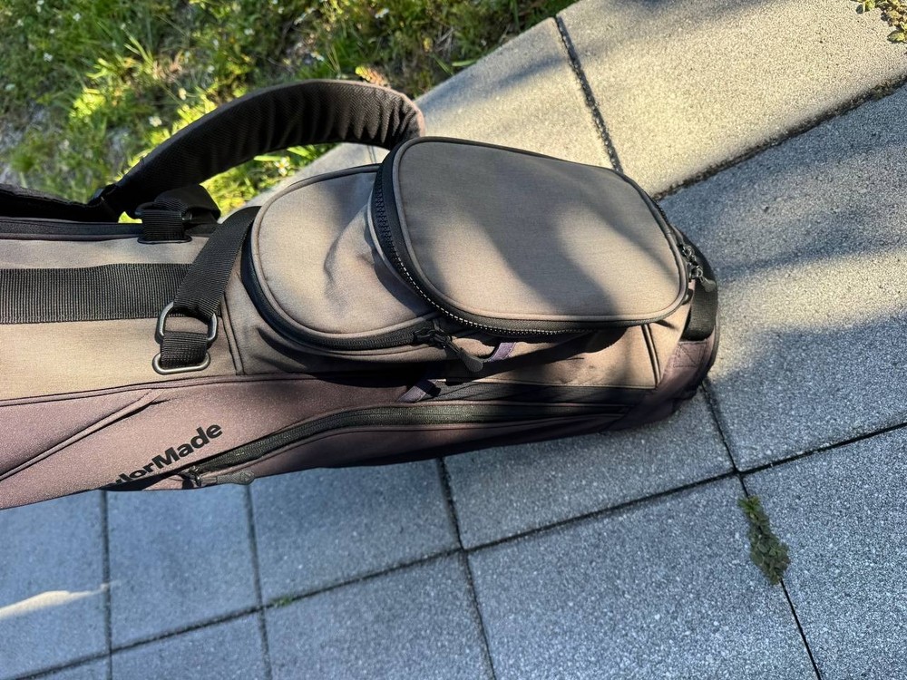 TaylorMade FlexTech Carry Stand Bag