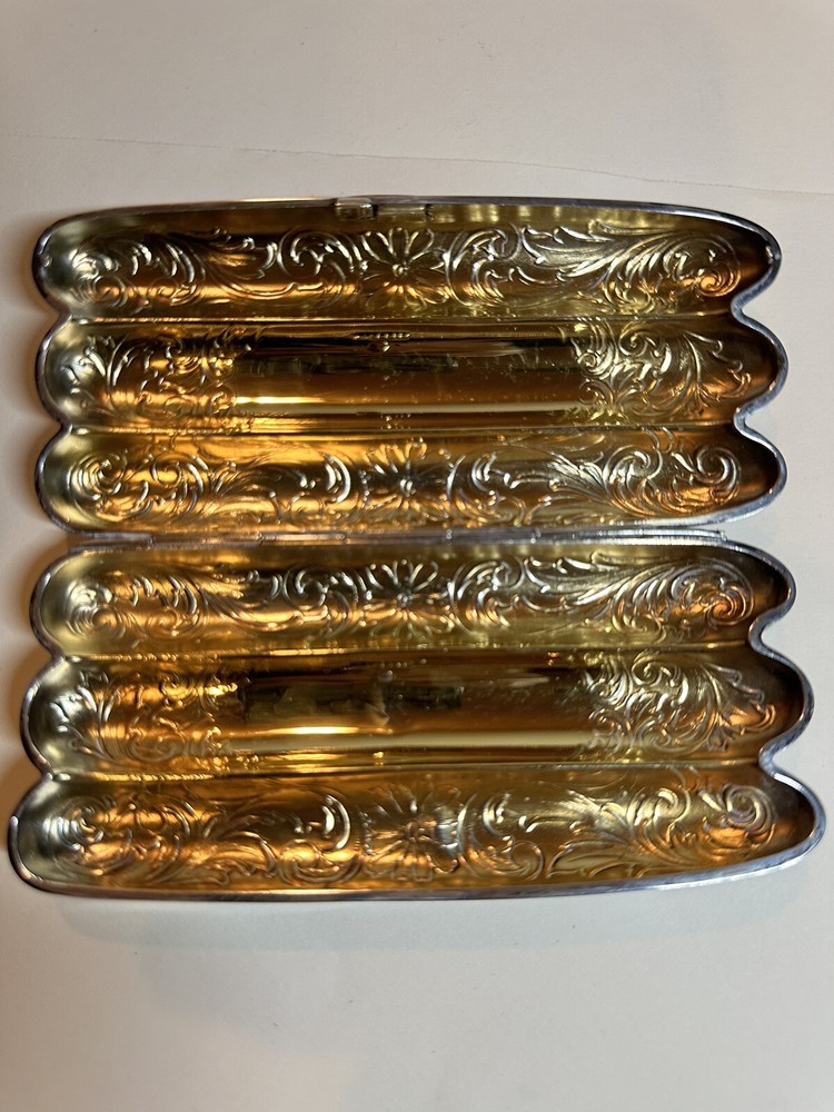 Antique Victorian sterling silver cigar case, 73.4 Grams