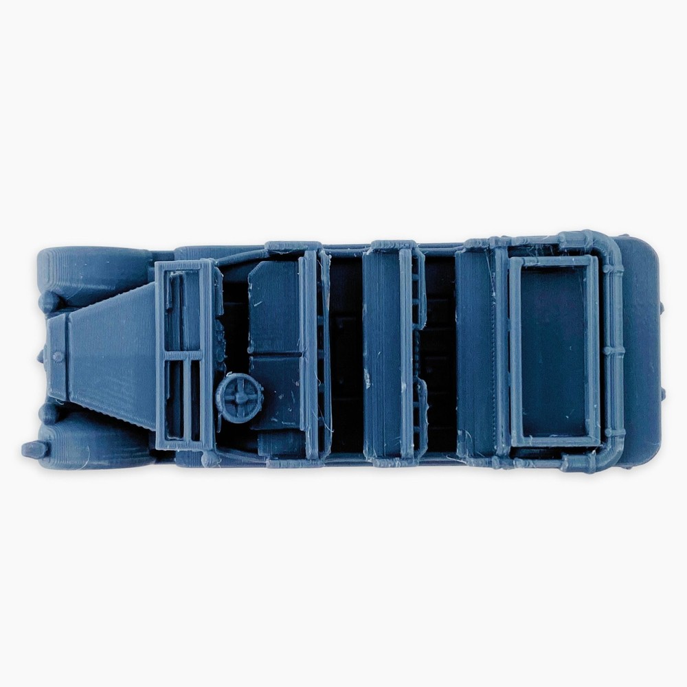 Sd.Kfz. 7 (windows down)