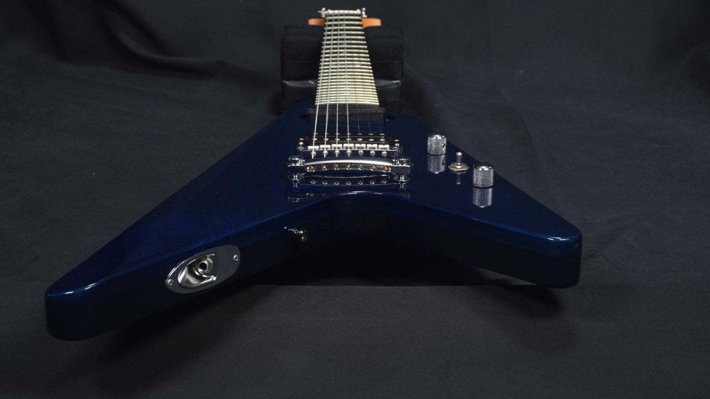 EDWARDS E-eZ-180-7SN e-ZUKA Model Blue in Black