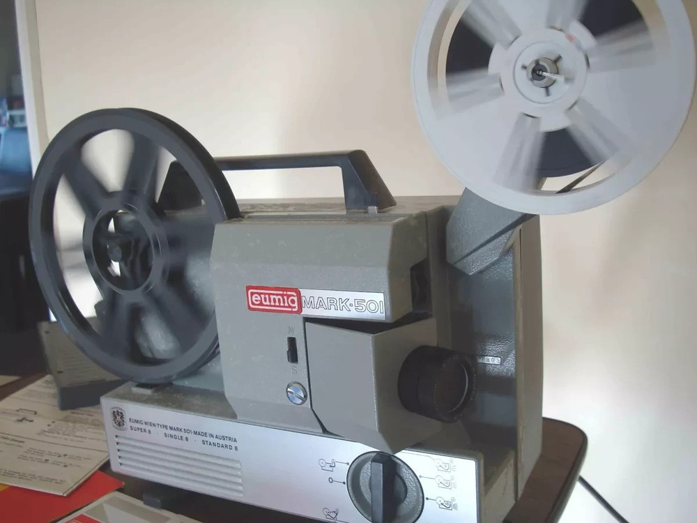 super 8 projector working