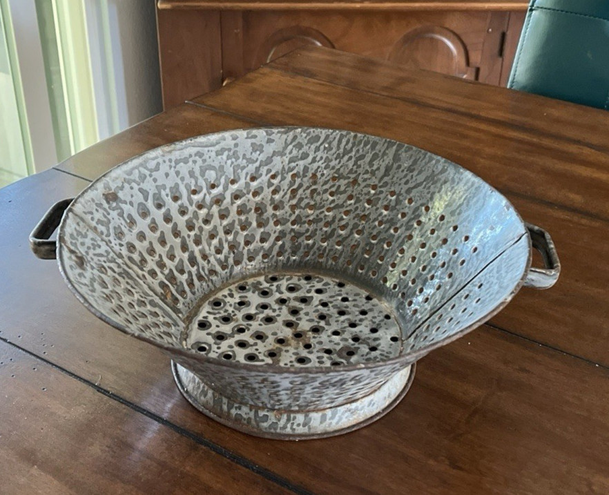 Vintage Graniteware Kitchen Colander Enamelware Strainer Rustic Farmhouse Decor