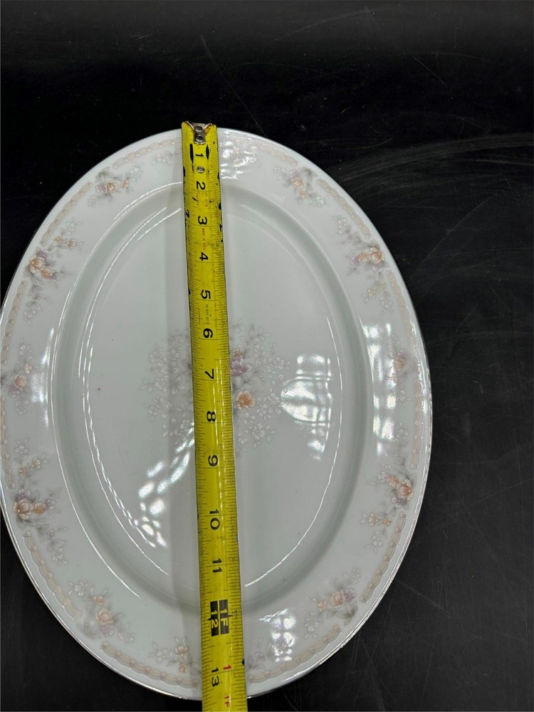 NORITAKE CHAMBRAY -- 13" OVAL PLATTER
