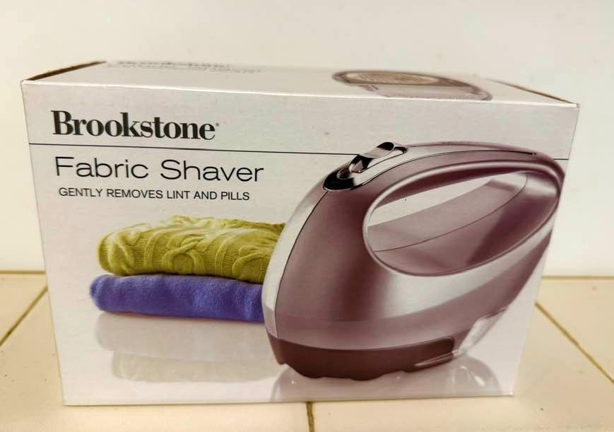 Brookstone Fabric Shaver, NIB