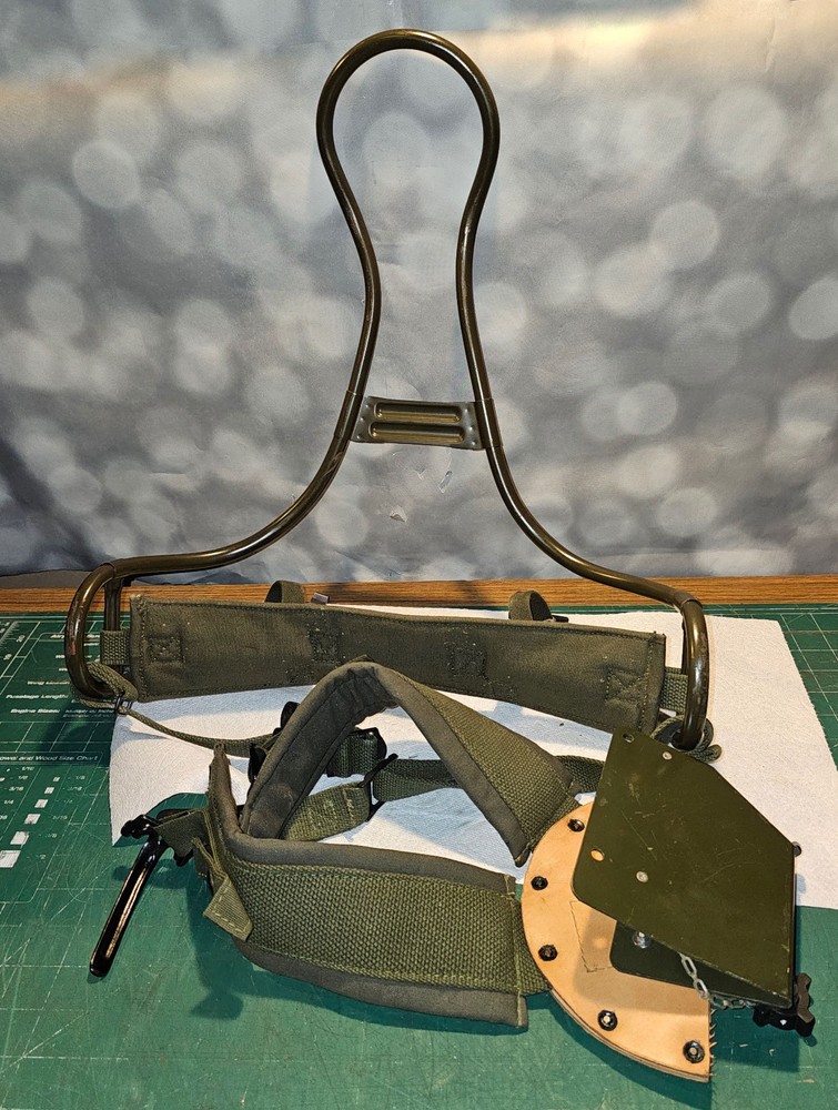 Military Pack Frame PRC-47 - Plus some straps/pads/parts