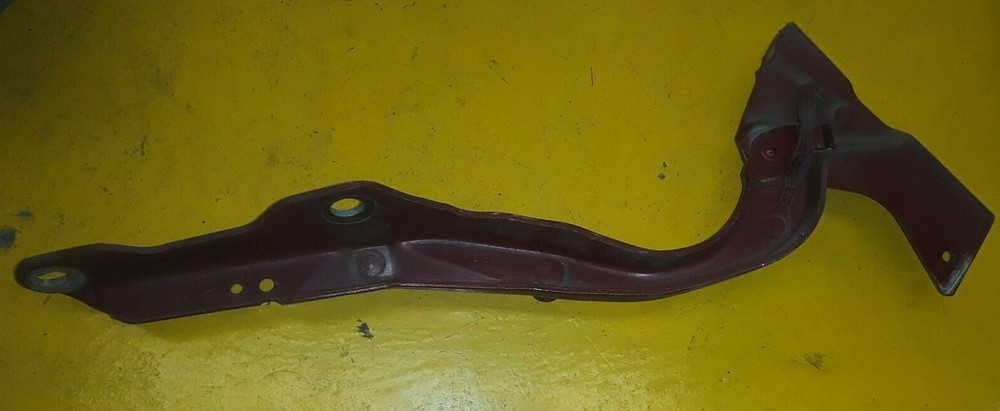 OEM FORD RIGHT HOOD HINGE SUPPORT 1L3416800-AA