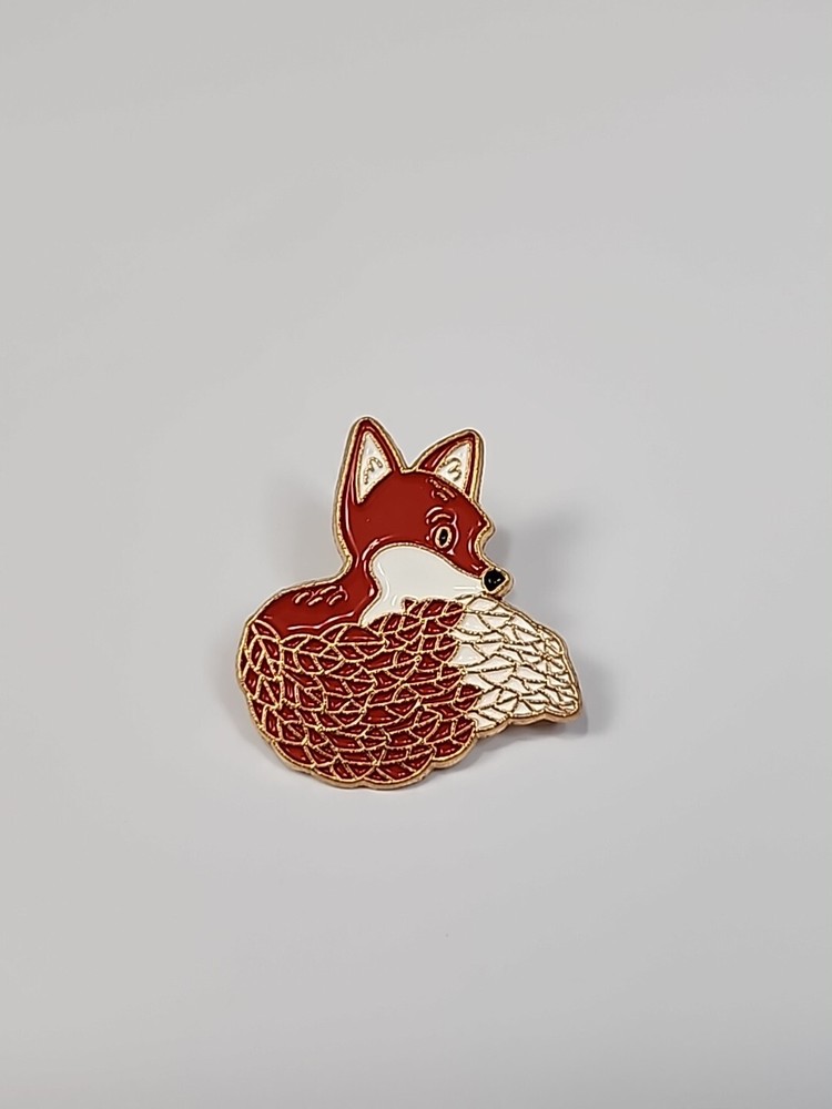 Red Fox Lapel Pin