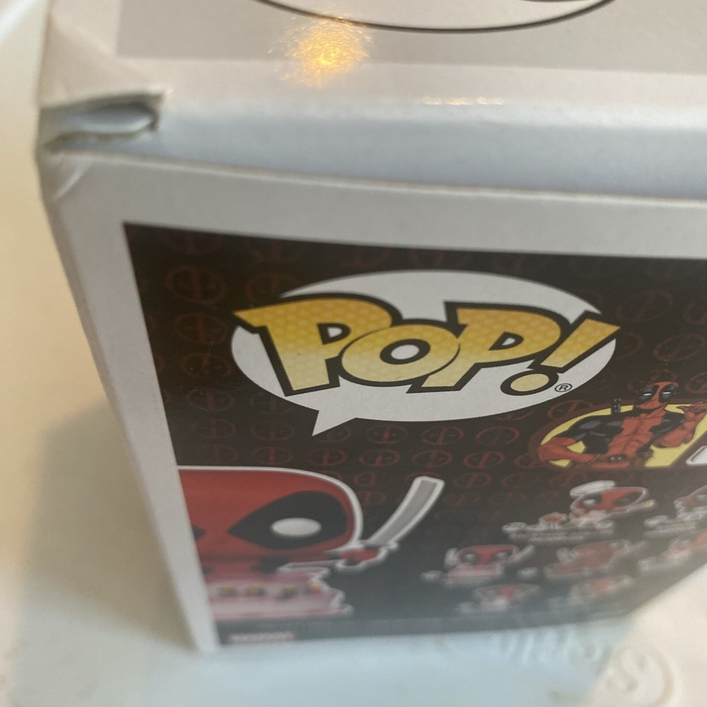 Marvel - Deadpool in Cake #776 Funko Pop