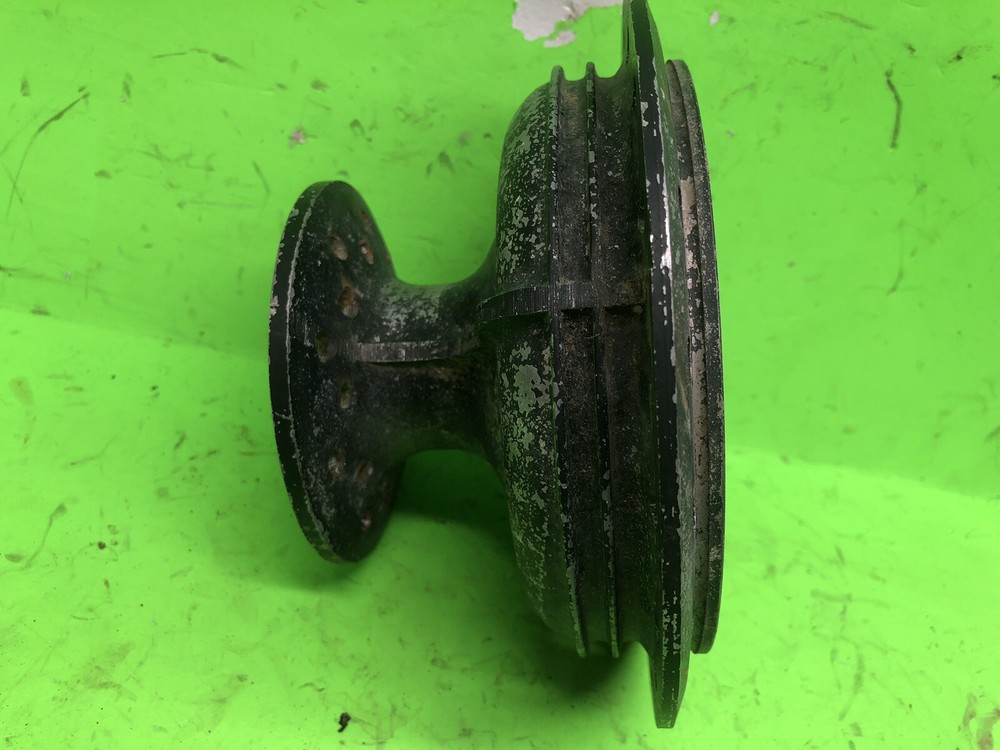 1975 Yamaha MX250B Front Wheel Hub
