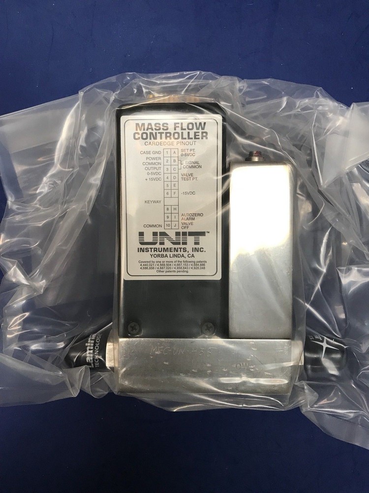 Unit UFC-1100A Mass Flow Controller DCS, 100 SCCM, Reburbished