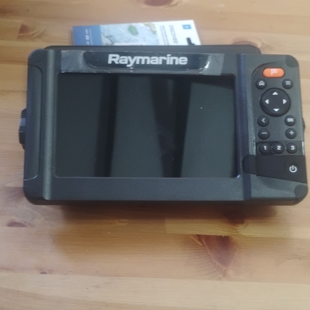 Raymarine E70532 Element 7 Combo