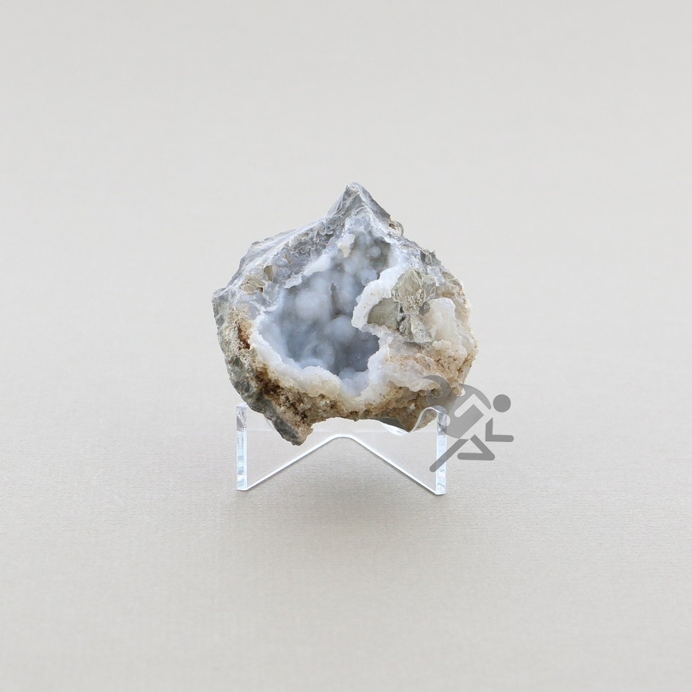 Geode Display Stands, Clear Acrylic 7/8" V-Cradles, 3 Pack