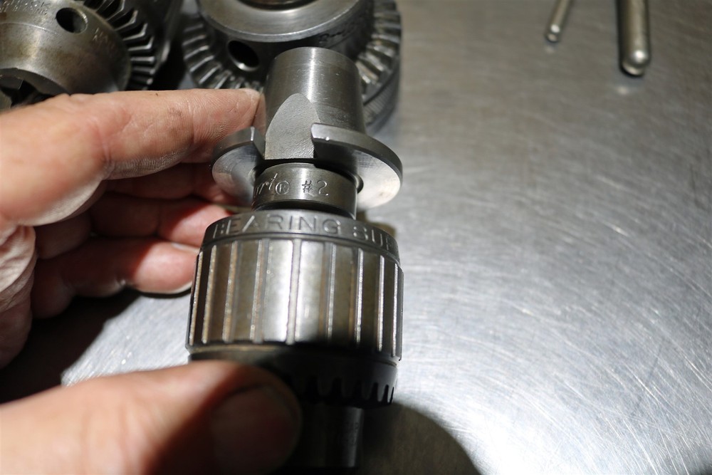 Bridgeport R8 Master Quick Change Tool Master & 2 Holders W/ Jacobs Chucks-E2897