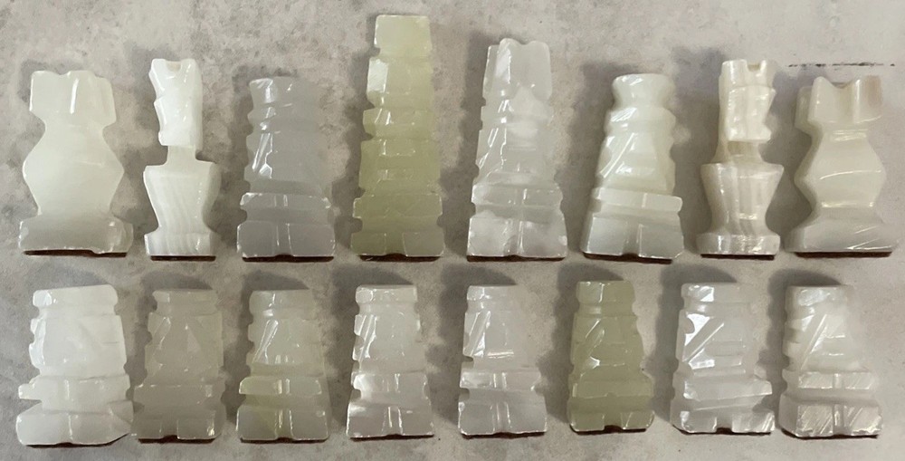 MIDCENTURY ONYX MARBLE CHESS SET COMPLETE ALL PIECES