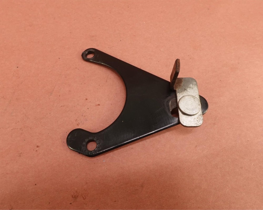 1999-2006 Harley Davidson Road King FLHRCI Engine Starter Mount Bracket