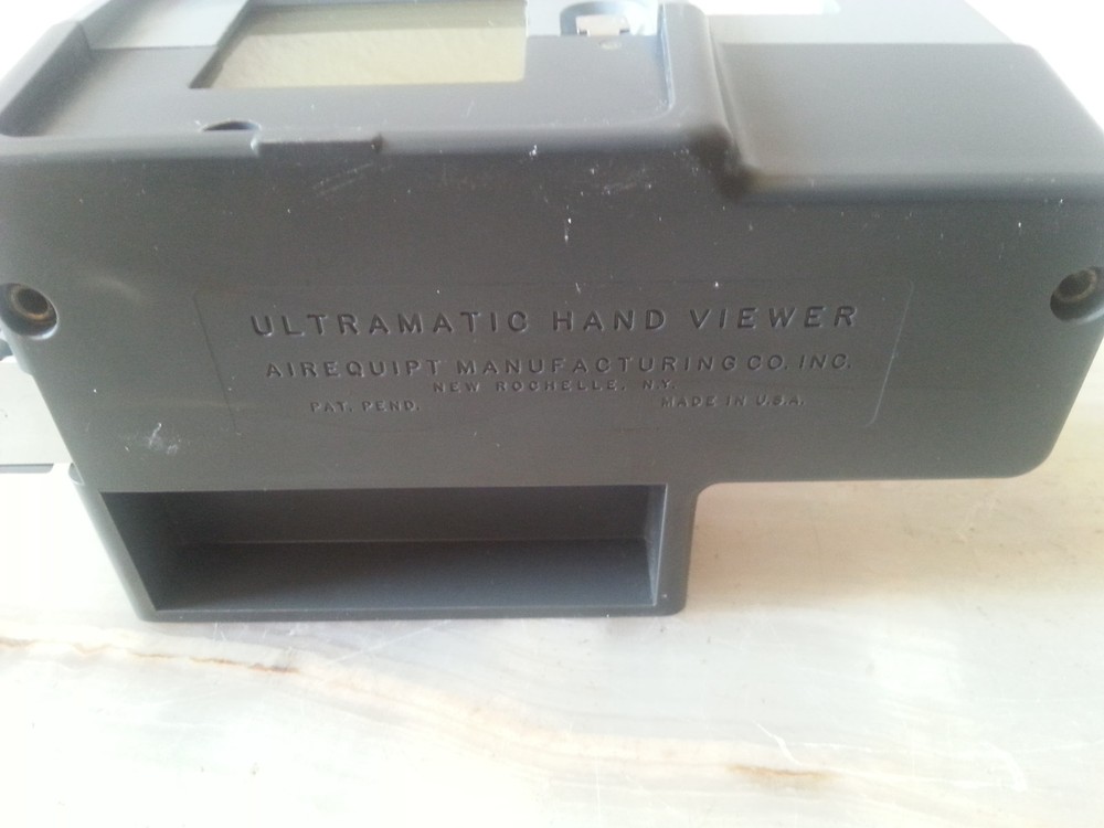 Vintage AIREQUIPT Automatic Slide Viewer Ultramatic