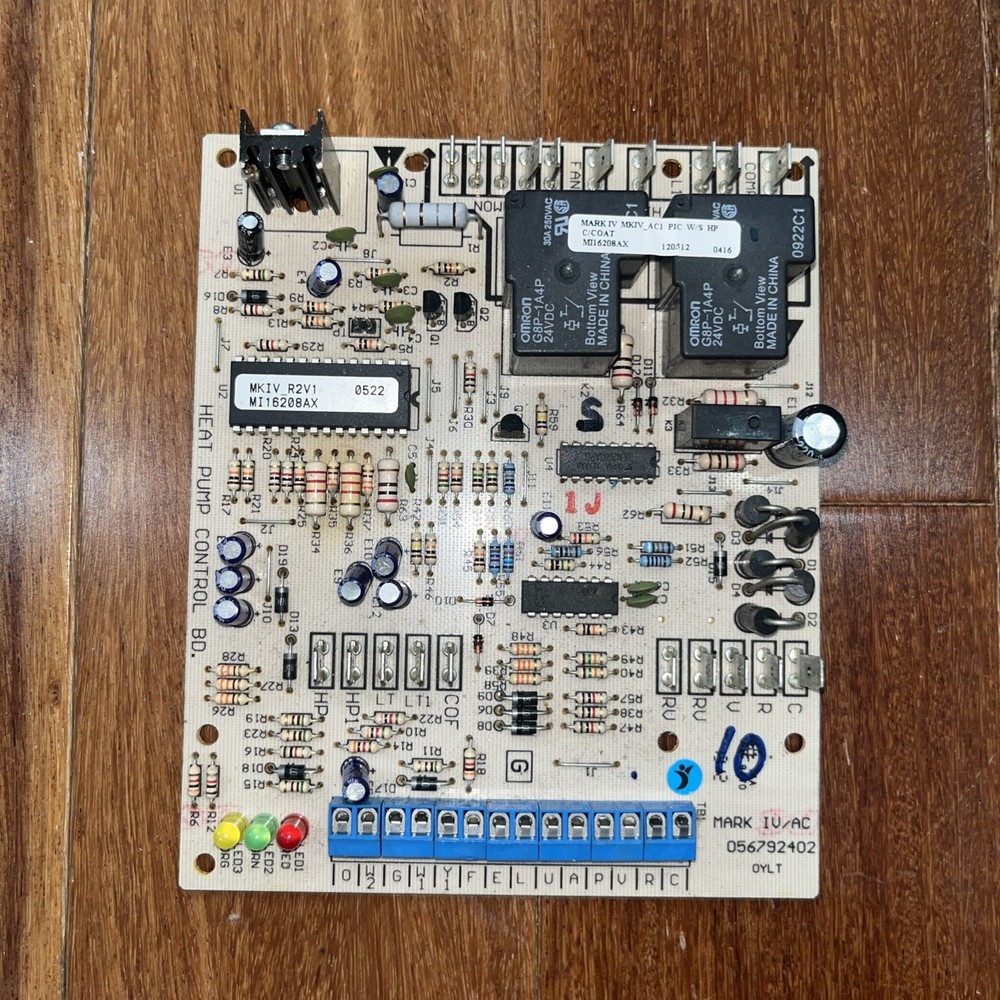 Daikin McQuay Mark IV/AC 056792402 Control Circuit Board