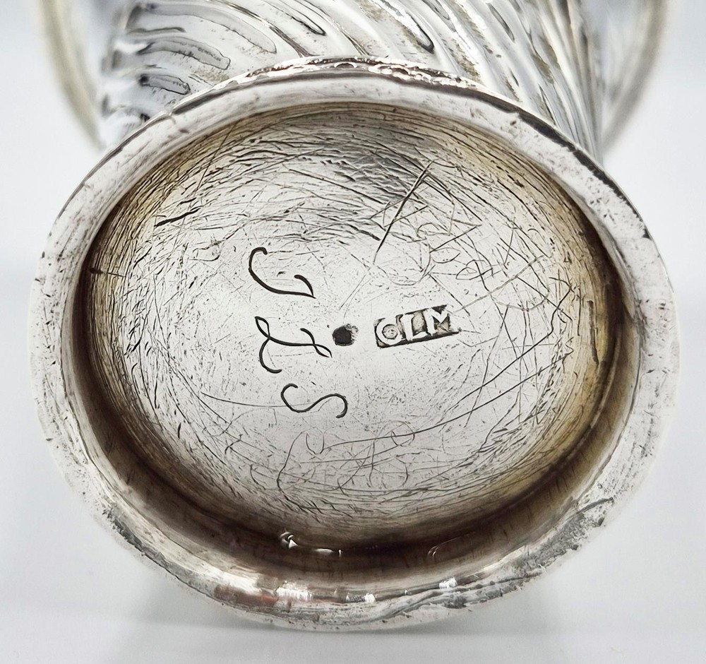 FINE 18TH CENTURY SWEDISH SOLID SILVER BEAKER CUP - CLM