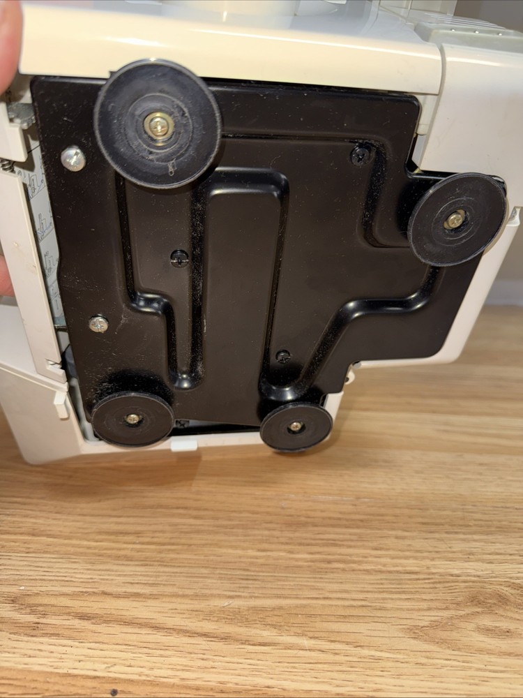 Brother 920D Homelock 4-Thread Serger Sewing Machine Tested Works