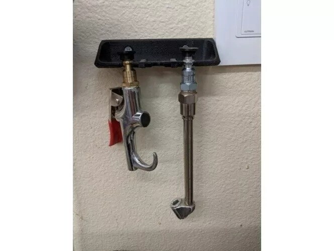 Wall Mounted Air Tool Quick Connect Attachments Holder