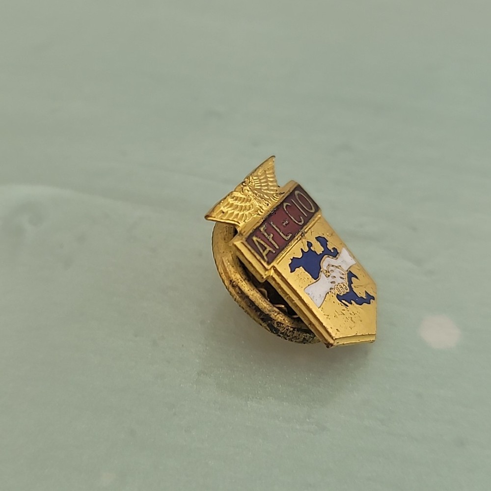 Vintage AFL-CIO Gold Tone Screw Back Shield Crest
