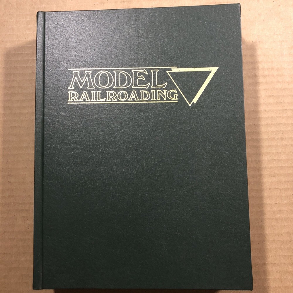 MODEL RAILROADING-vol 30-2000