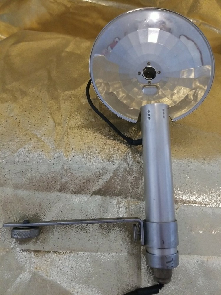 Vntg Menelsohn Speedgun Co. Camera Flash